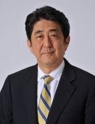 日本前首相安倍晋三因伤势过重不治身亡 终年67岁